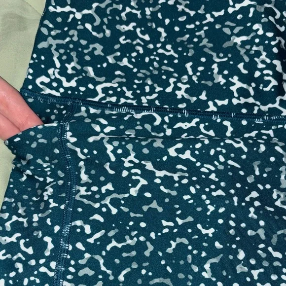 Under Armour Teal and White Speckled Performance Jeggings - Picture 2 of 9